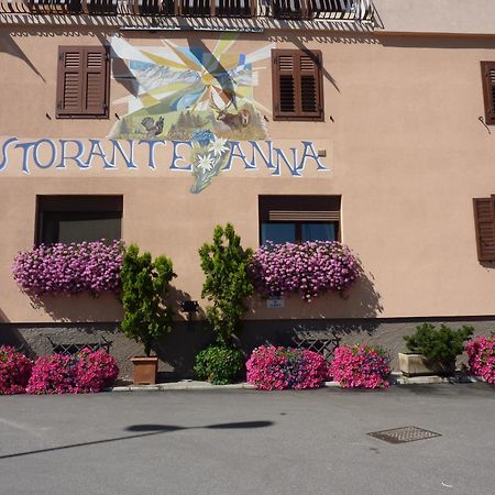 B&B Leonardi Monclassico Exterior foto